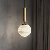 Estrid pendel i marmor