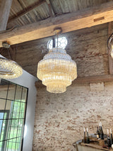 Cassandra krystal lysekrone