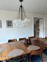 Valencia loftlampe med kugler i mat glas