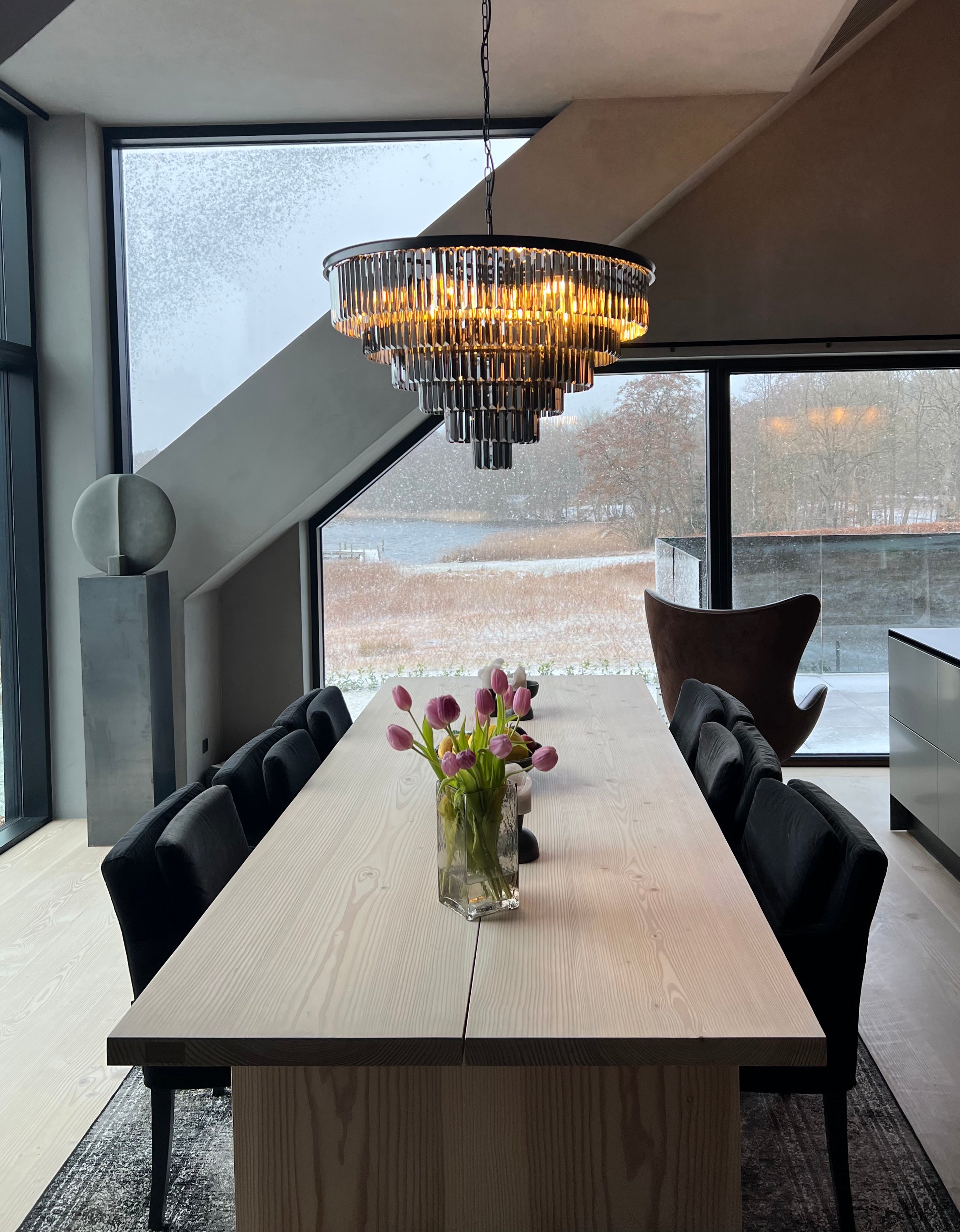 Thera krystal lysekrone sort – Hemeracrystals.dk